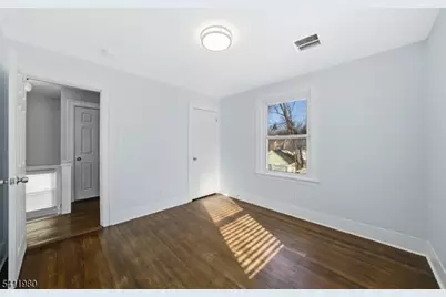 153 Tremont Ave, Orange, NJ 07050 - Photo 26