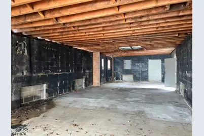 513 W Westfield Ave, Roselle Park, NJ 07204 - Photo 2