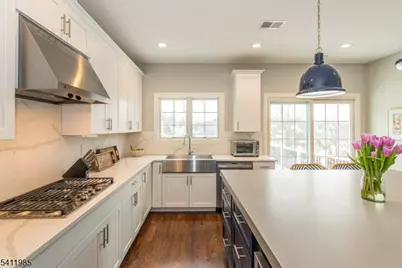 77 Haggerty Dr, West Orange Township, NJ 07052 - Photo 10