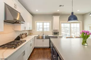 77 Haggerty Dr, West Orange Township, NJ 07052 - Photo 10