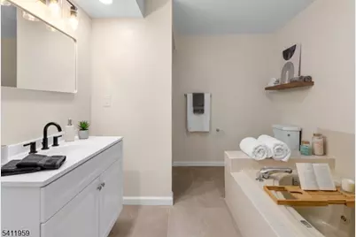 163 Marion Dr, West Orange Township, NJ 07052 - Photo 18