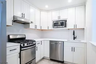 59-61 Brighton Ave U, Belleville Twp., NJ 07109 - Photo 12