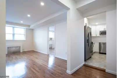 59-61 Brighton Avenue U #20, Belleville Twp., NJ 07109 - Photo 10