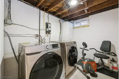 125 Tunison Rd, New Brunswick, NJ 08901 - Photo 22