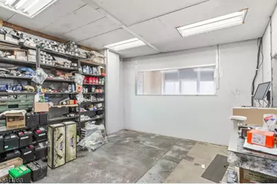 236 Park Ave, Newark, NJ 07107 - Photo 10