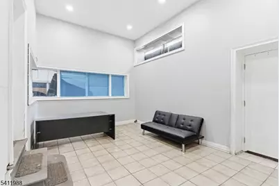 236 Park Ave, Newark, NJ 07107 - Photo 16