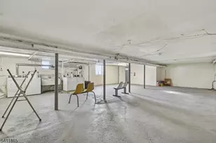 16A Troy Dr, Springfield, NJ 07081 - Photo 12