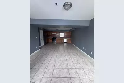 24 19th Ave #1, Newark, NJ 07103 - Photo 2