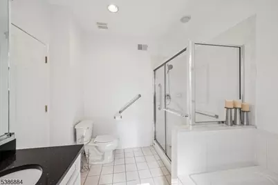 15 Republic Row, Franklin Township, NJ 08873 - Photo 30