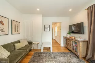 11 Hazlett St, Morristown, NJ 07960 - Photo 10