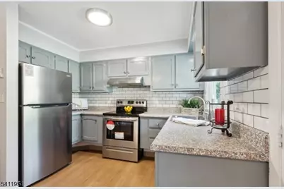 115A Buckingham Dr #A, Lakewood Twp., NJ 08701 - Photo 6