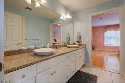 18 Tree Top Ln, Chatham Township, NJ 07928 - Photo 32