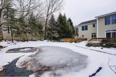 18 Tree Top Ln, Chatham Township, NJ 07928 - Photo 4