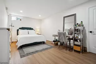 126 Brandywyne Dr, Florham Park, NJ 07932 - Photo 14