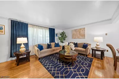 463 W 6th Ave, Roselle, NJ 07203 - Photo 4