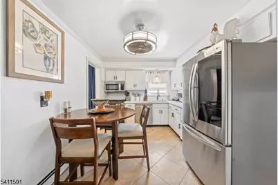 463 W 6th Ave, Roselle, NJ 07203 - Photo 10