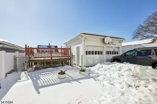 169 E 6th St, Clifton, NJ 07011 - Photo 32