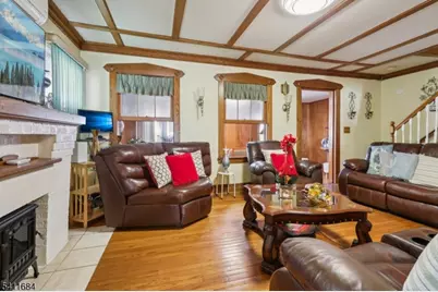 169 E 6th St, Clifton, NJ 07011 - Photo 8