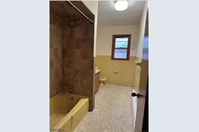 4 Chestnut St, Rutherford, NJ 07070 - Photo 8