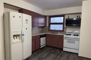 4 Chestnut St, Rutherford, NJ 07070 - Photo 6