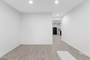 223 Pine St, Elizabeth, NJ 07206 - Photo 2