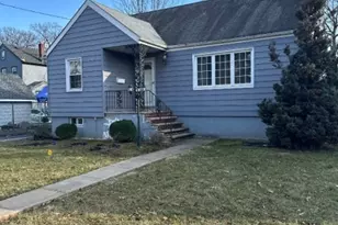 311 W 3rd Ave, Roselle, NJ 07203 - Photo 6