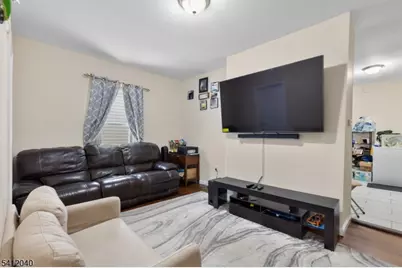 447 S 17th St, Newark, NJ 07103 - Photo 2