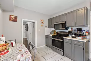 447 S 17th St, Newark, NJ 07103 - Photo 12
