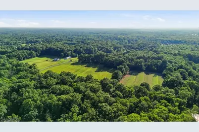 73 Featherbed Ln, Raritan Township, NJ 08822 - Photo 24