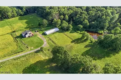 73 Featherbed Ln, Raritan Township, NJ 08822 - Photo 26