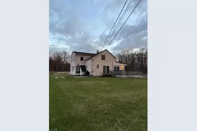 73 Featherbed Ln, Raritan Township, NJ 08822 - Photo 2