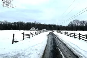 73 Featherbed Ln, Raritan Township, NJ 08822 - Photo 2