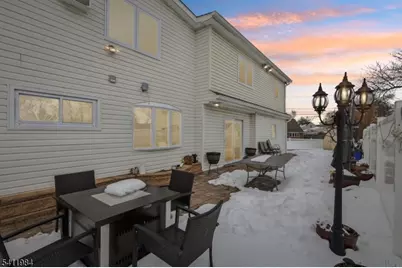 26 Linda Ave, Woodbridge Township, NJ 07067 - Photo 34