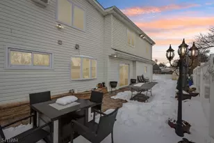 26 Linda Ave, Woodbridge Township, NJ 07067 - Photo 34