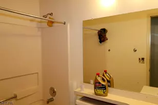 12 Rutgers Dr, Newark, NJ 07103 - Photo 14