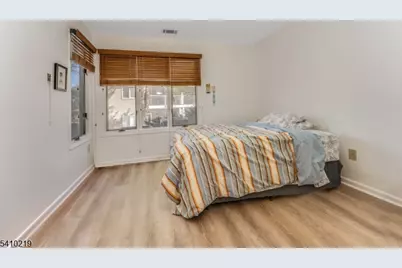 7 Westchester Ter, Clinton Township, NJ 08801 - Photo 8