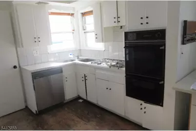 193 Newark Pompton Tpke, Wayne, NJ 07470 - Photo 6