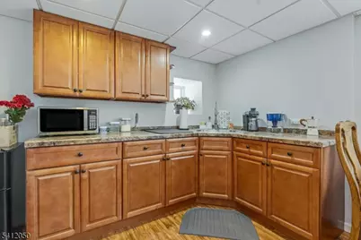 24 Lakeview Dr, Kinnelon, NJ 07405 - Photo 24