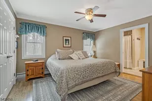 24 Lakeview Dr, Kinnelon, NJ 07405 - Photo 14