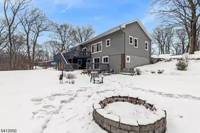 24 Lakeview Dr, Kinnelon, NJ 07405 - Photo 38