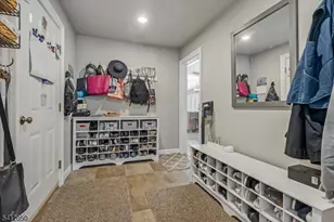 24 Lakeview Dr, Kinnelon, NJ 07405 - Photo 20