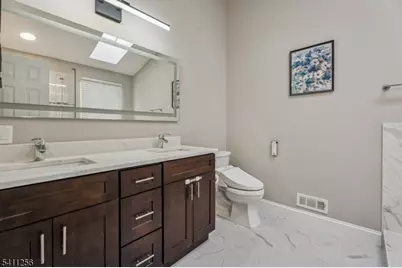 508 Reading Cir, Bridgewater, NJ 08807 - Photo 18