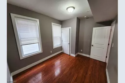 146 Hollywood Ave, East Orange, NJ 07018 - Photo 10