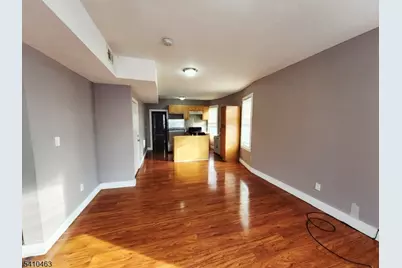 146 Hollywood Ave, East Orange, NJ 07018 - Photo 4