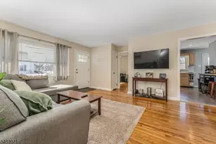 17 Putnam St, Somerville, NJ 08876 - Photo 6