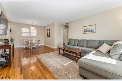 17 Putnam St, Somerville, NJ 08876 - Photo 8