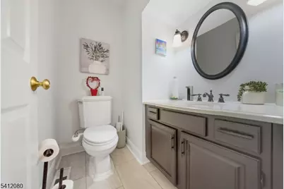 28 Ryan Ln, Lincoln Park, NJ 07035 - Photo 8