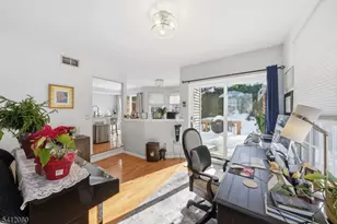 28 Ryan Ln, Lincoln Park, NJ 07035 - Photo 4