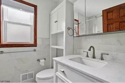 16 George St #1, Bayonne, NJ 07002 - Photo 10