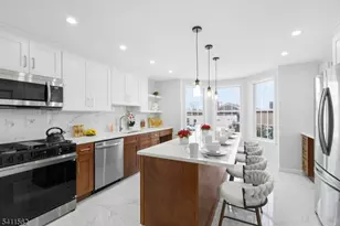 24C Van Pelt Pl, Little Falls Township, NJ 07424 - Photo 8